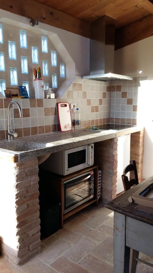 Locanda San Francesco Montecarotto エクステリア 写真